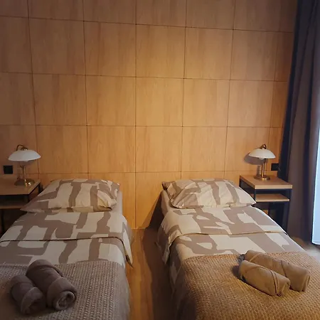 Gold 3* Познань